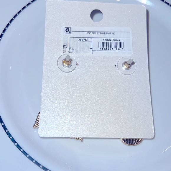 Crystal Hat & Mitt Drop Earrings-SUGARFIX by BaubleBar-NWT - Picture 4 of 4